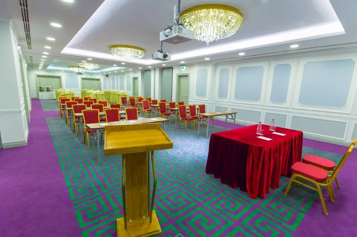 Фото №3 зала Korston Club Hotel