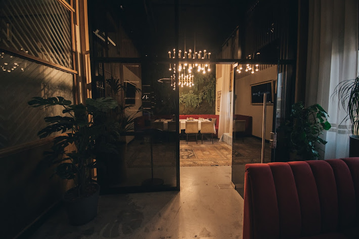 Фото №2 зала VIP-зал JEKYLL & HYDE