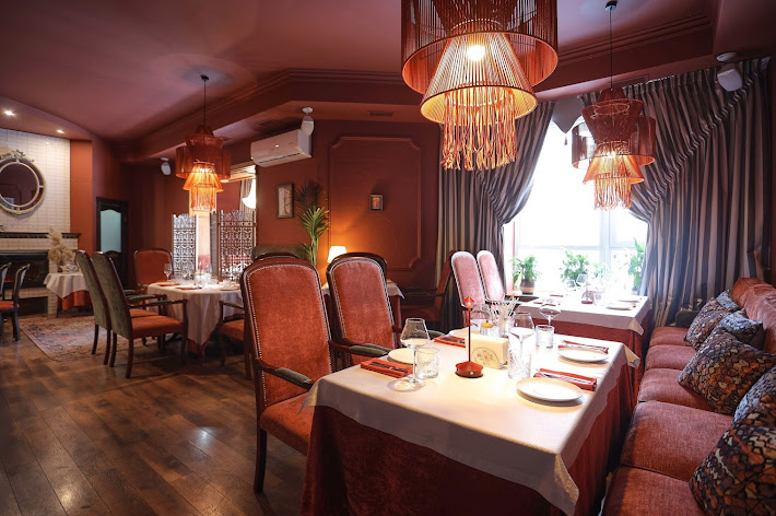 Фото №5 зала Шустов