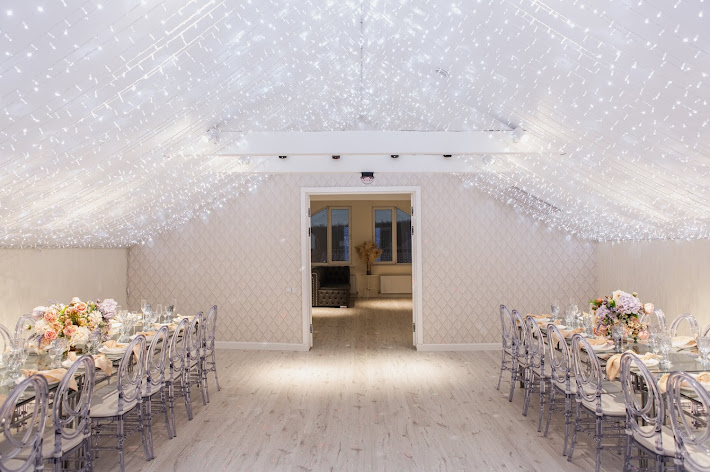 Фото №14 зала Банкетный зал "Аристократ"