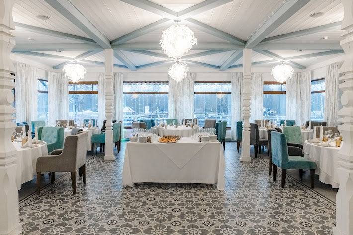 Фото №18 зала Кафе «Иван-чай»