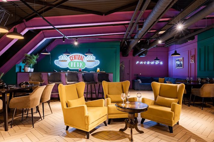 Фото №4 зала Зал "Френдс"