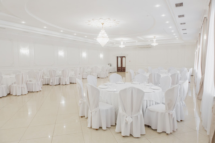 Фото №3 зала Версаль