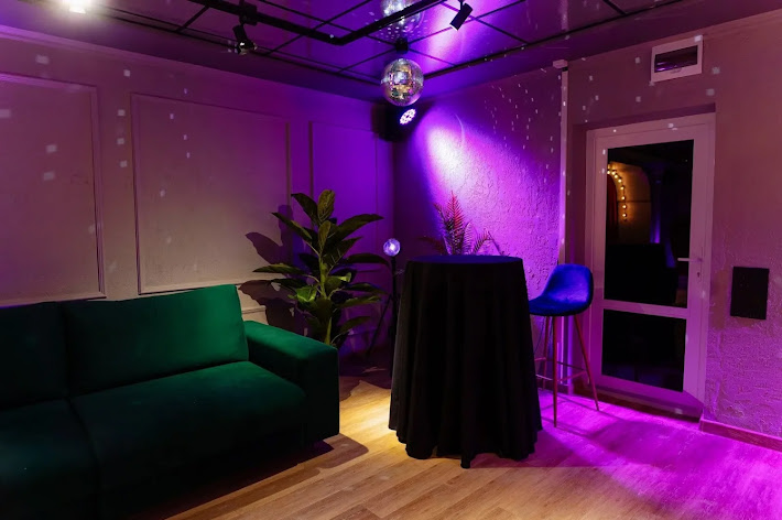 Фото №19 зала Memories на набережной Обводного канала