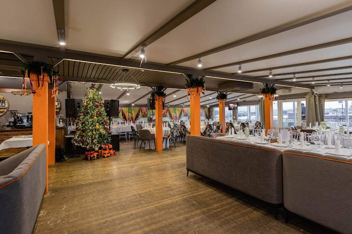 Фото №3 зала Алые паруса