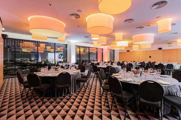 Фото №4 зала AZIMUT Сити Отель