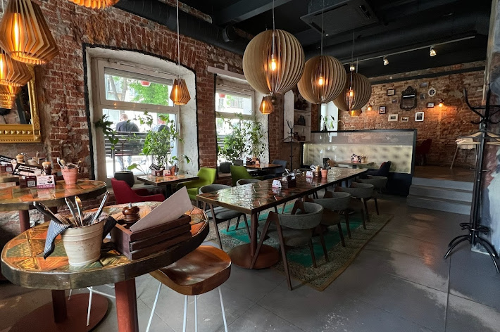 Фото №1 зала Гиви to me на улице Малышева