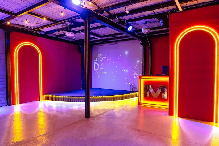 Фото №9 зала Memories на набережной Обводного канала