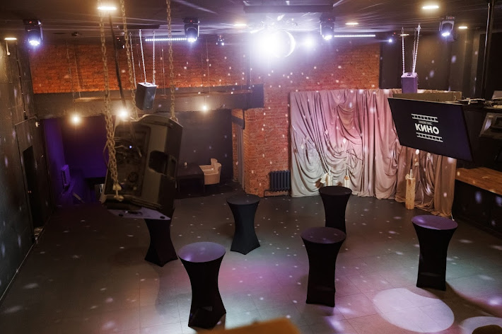 Фото №18 зала Концерт-холл «Кино»