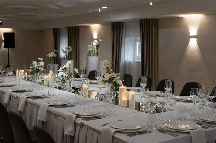 Фото №16 зала Талес