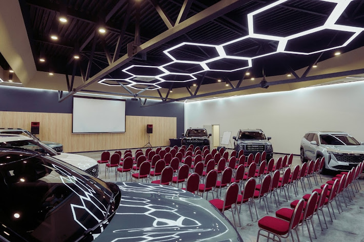 Фото №3 зала Salon