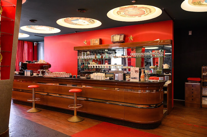 Фото №18 зала Основной зал