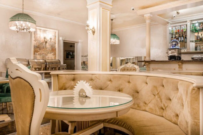 Фото №5 зала Вишневый сад 