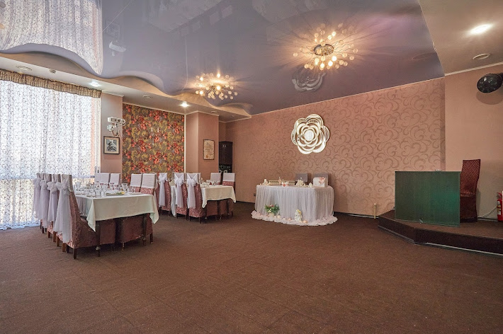 Фото №20 зала Премьер