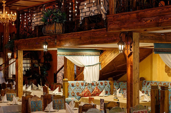 Фото №6 зала Бакинский домик