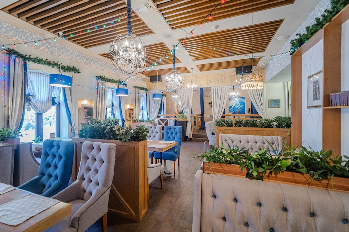 Фото №12 зала Родня