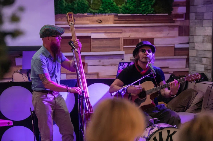 Фото №4 зала Bon App Cafe