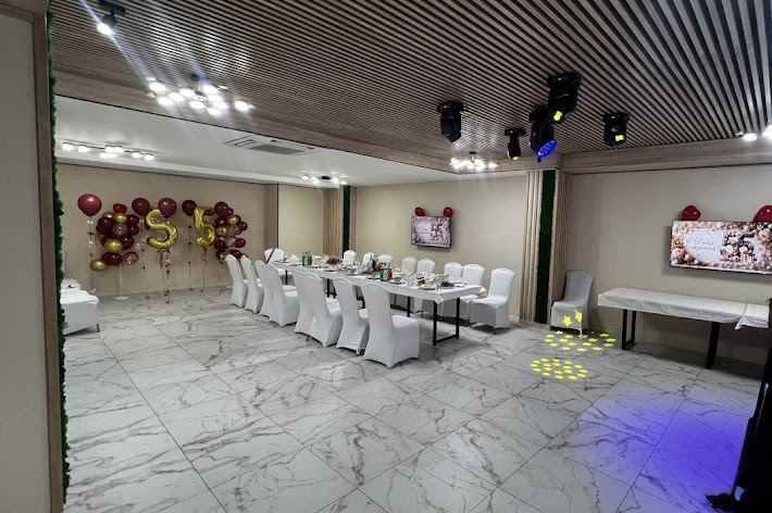 Фото №2 зала Караоке-зал