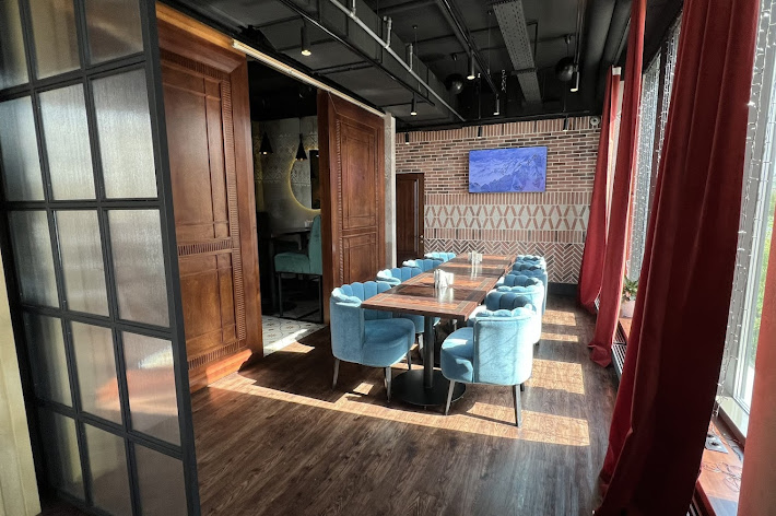 Фото №2 зала Everest