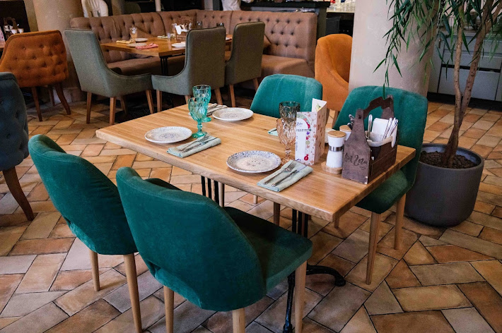 Фото №12 зала ВанГоги