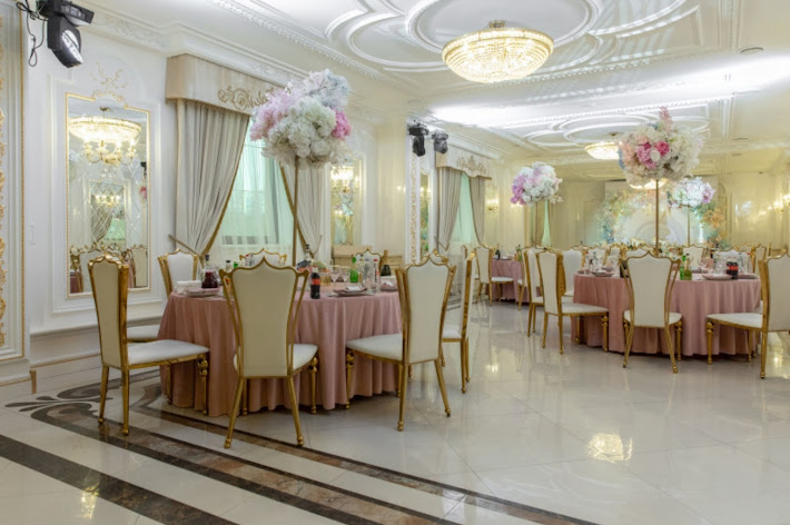 Фото №8 зала Зал «Версаль»