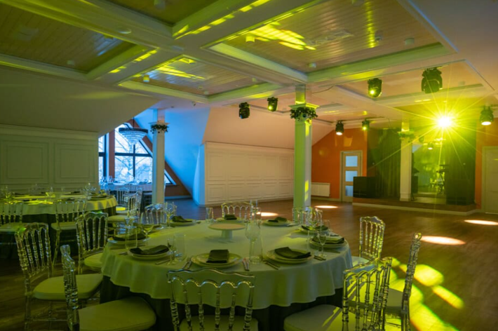 Фото №16 зала Усадьба