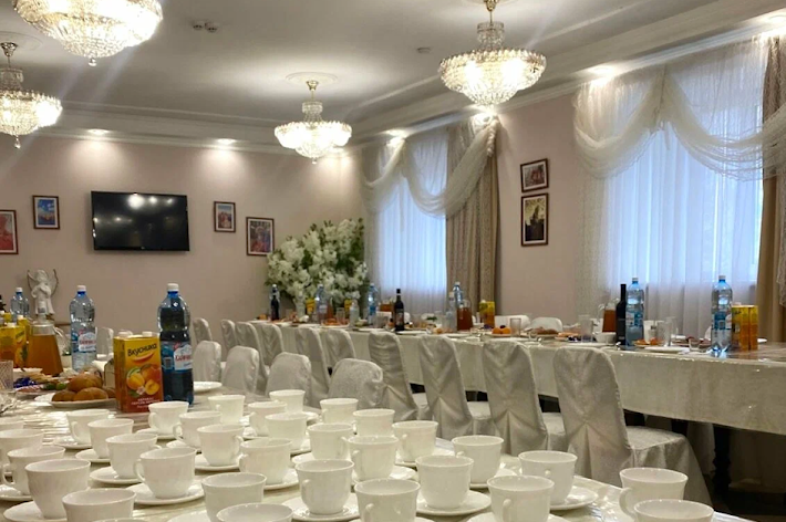 Фото №1 зала У Матвея