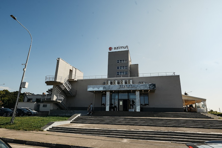 Фото №6 зала Строгов