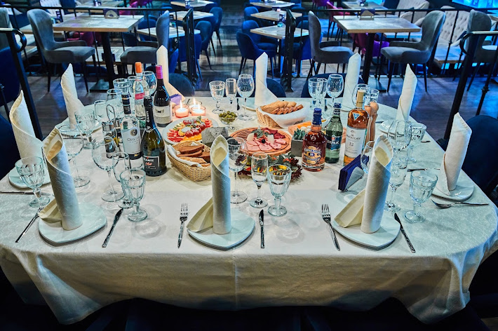 Фото №10 зала Мариус