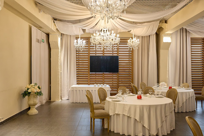 Фото №3 зала Кин-дза-дза