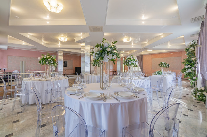 Фото №6 зала Ропшинская Рапсодия