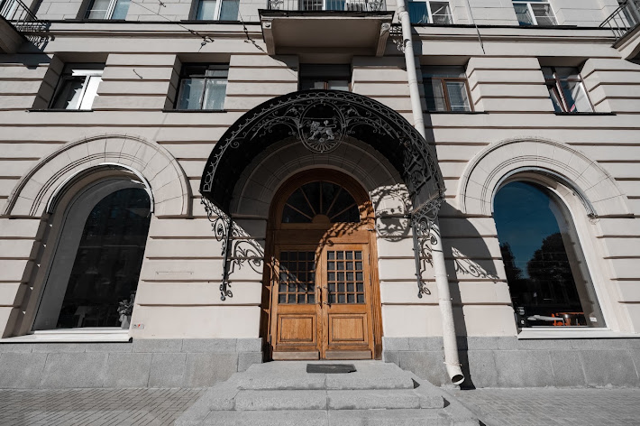Фото №6 зала Центральный