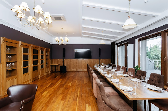 Фото №8 зала Караоке-зал  с террасой 