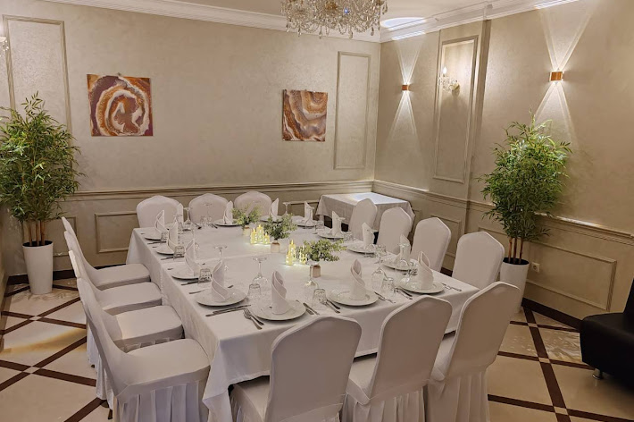 Фото №8 зала Нефтяник