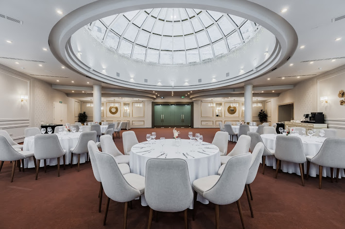 Фото №2 зала Атриум Палас Отель