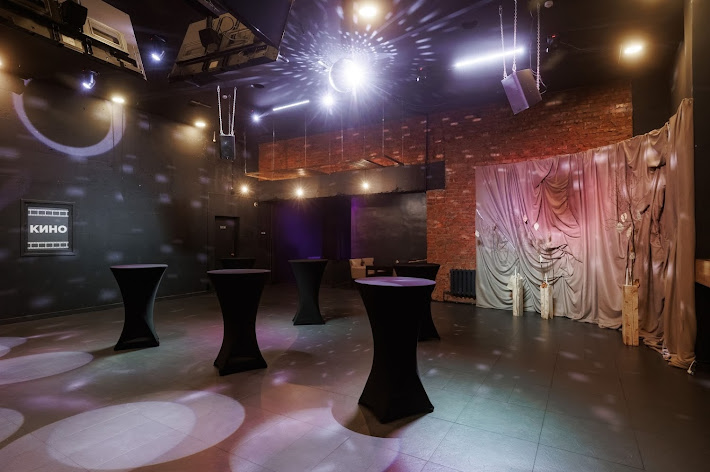 Фото №14 зала Концерт-холл «Кино»