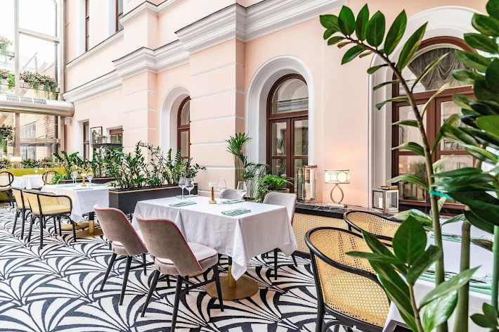 Фото №17 зала 12 Grand Cafe