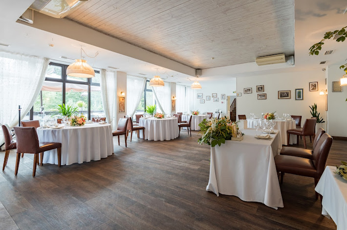 Фото №20 зала Stroganoff Bar & Grill