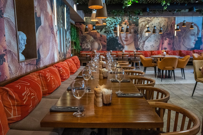 Фото №2 зала Перчини на огне