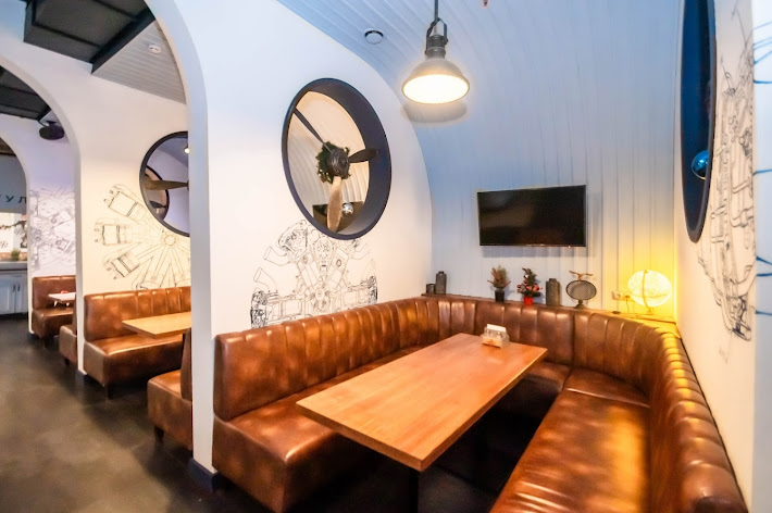 Фото №19 зала Пилот