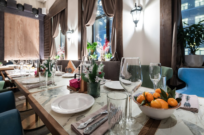 Фото №17 зала Соседи