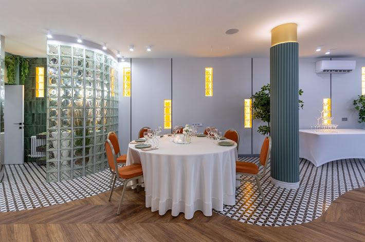 Фото №10 зала FLORA