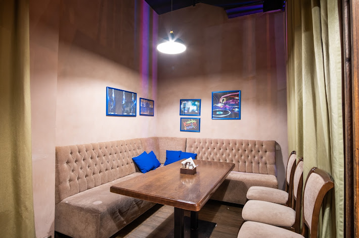 Фото №20 зала БардIN