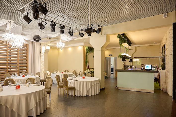 Фото №2 зала Кин-дза-дза