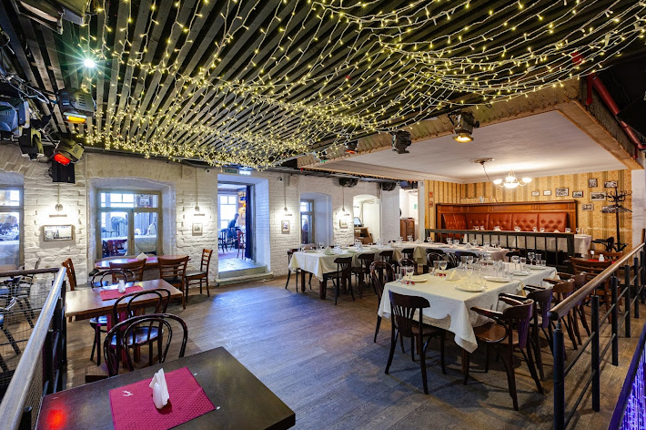 Фото №9 зала Высоцкий