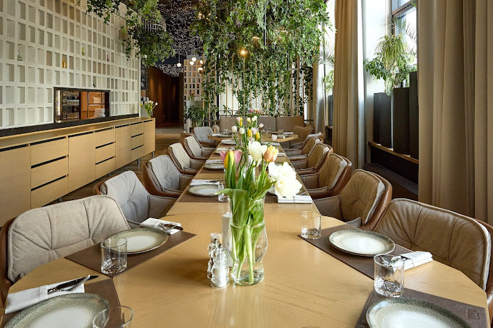 Фото №6 зала Ресторан «Корова A More»