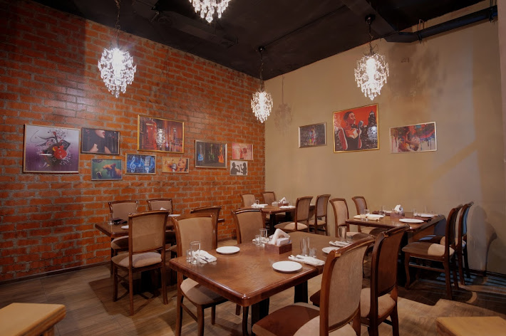 Фото №2 зала БардIN