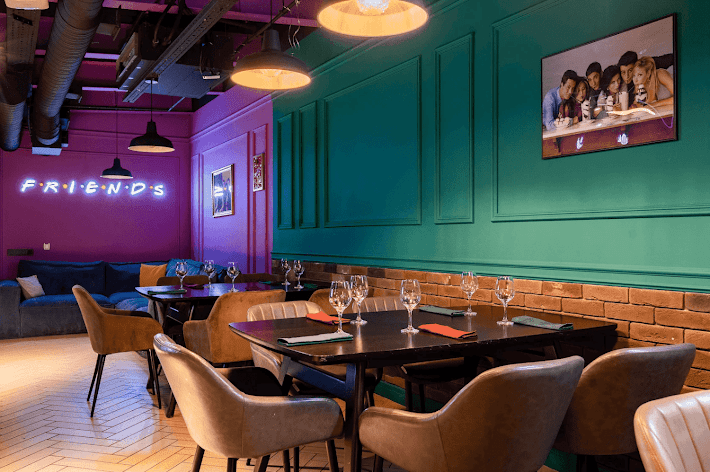 Фото №6 зала Зал "Френдс"