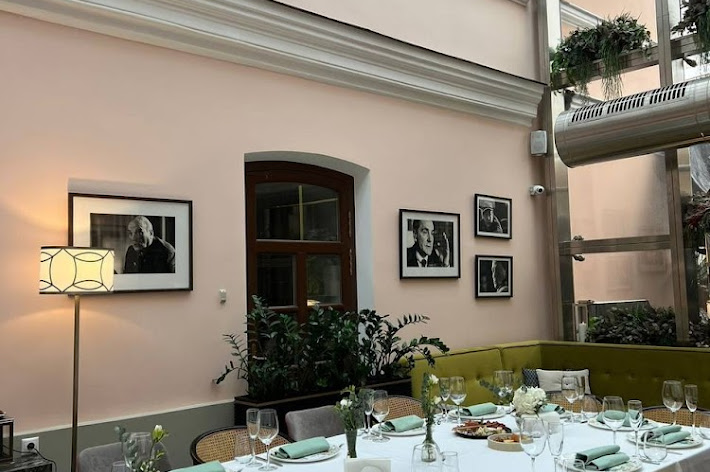 Фото №7 зала 12 Grand Cafe