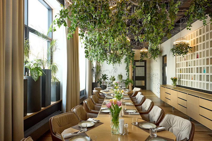 Фото №12 зала Ресторан «Корова A More»